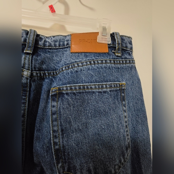 Princess Polly Blue Relaxed Jeans with Lived-In Look - Picture 6 of 13